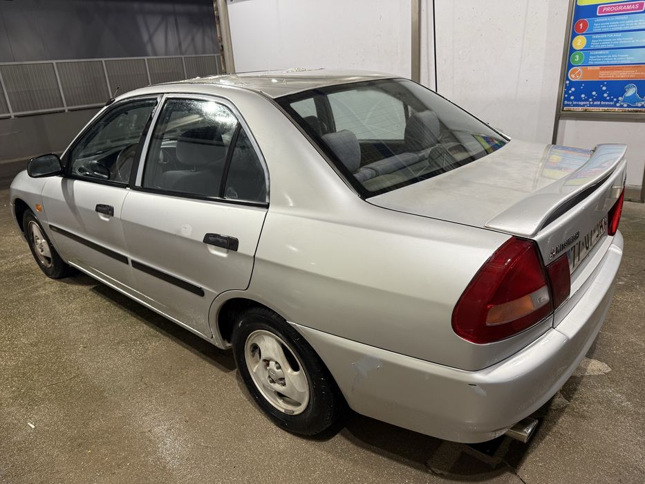 Mitsubishi Lancer 1.3