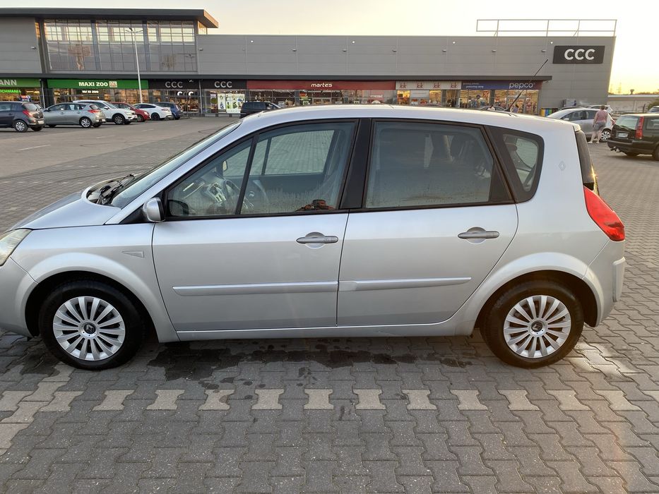Renault scenic Lift NISKI PRZEBIEG