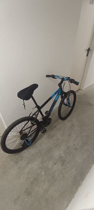 Bicicleta BTT em ótimo estado