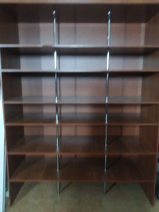 Меблі для магазину Стелажі Офісні меблі  Продаж комплектом