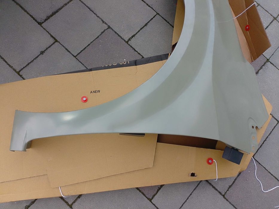 Крило переднє грунтоване