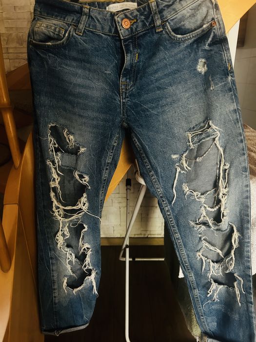Spodnie dzinsowe  Bershka rozm 24