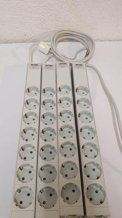 Listwy zasilające do montażu w szafach Rack