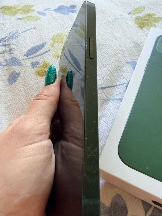 Iphone 13  128GB   б/в