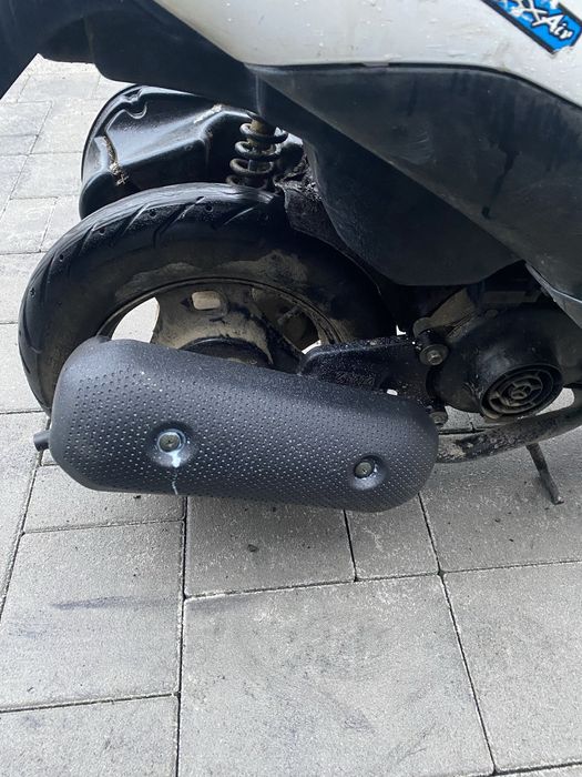 Сузукі летс 2 бабочка