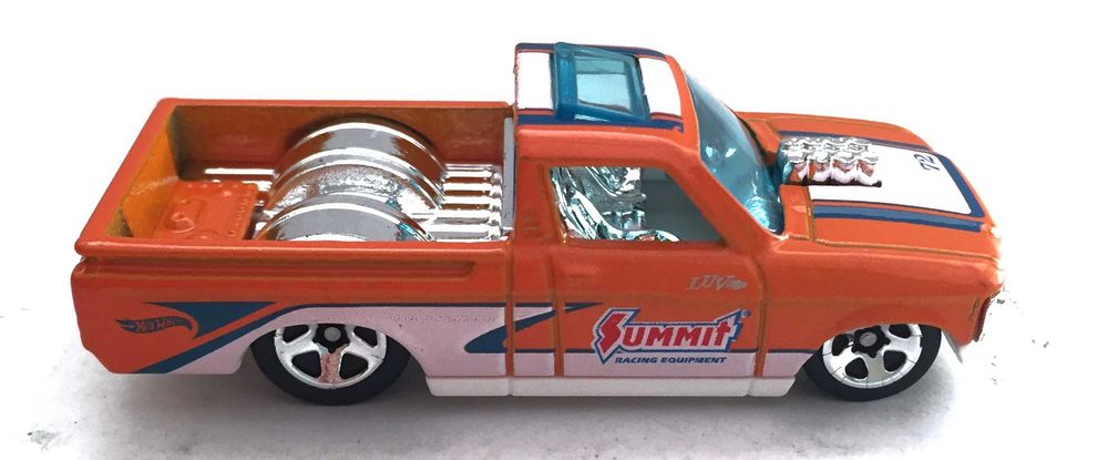 Chevy Luv Hot Wheels Custom 72 - 1/64