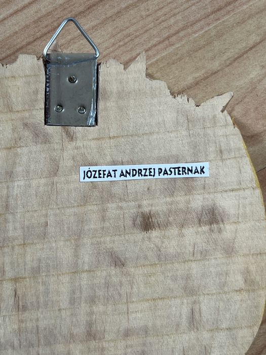 Płaskorzeżba  Matka Boska z Dzieciątkiem JozefatAndrzej Pasternak 2013