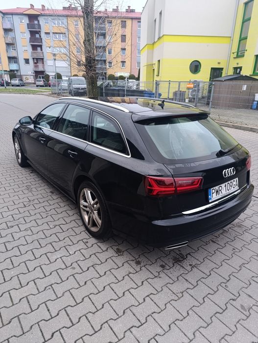 Samochód Audi Kombi