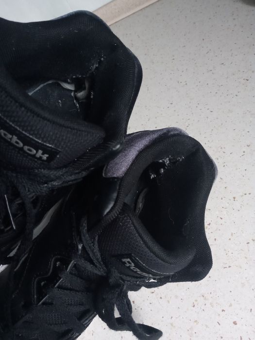 Buty snickers reebok uszkodzone rozmiar 38 wkładka 24,5cm
