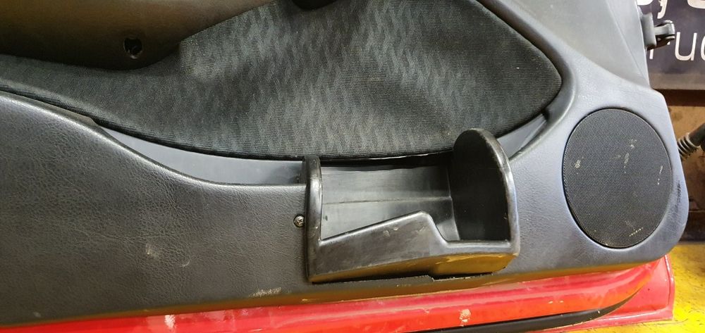 BMW E46 Boczki Tapicerka Drzwi Sedan Kombi Wersja Policyjna Kogut