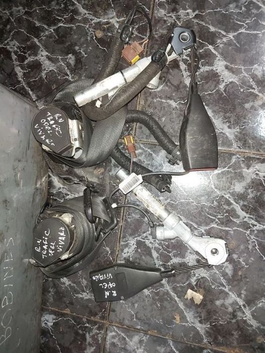 Conjunto Cintos pre tensores Renault Trafic/Opel Vivaro/Nissan