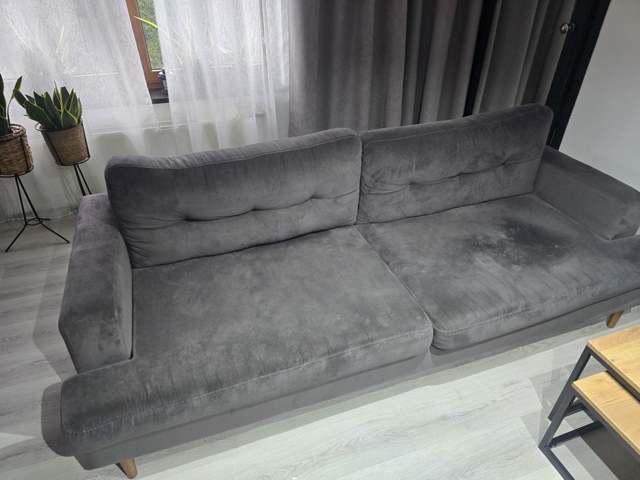 Sofa rozkładana z funkcją spania  2 sztuki