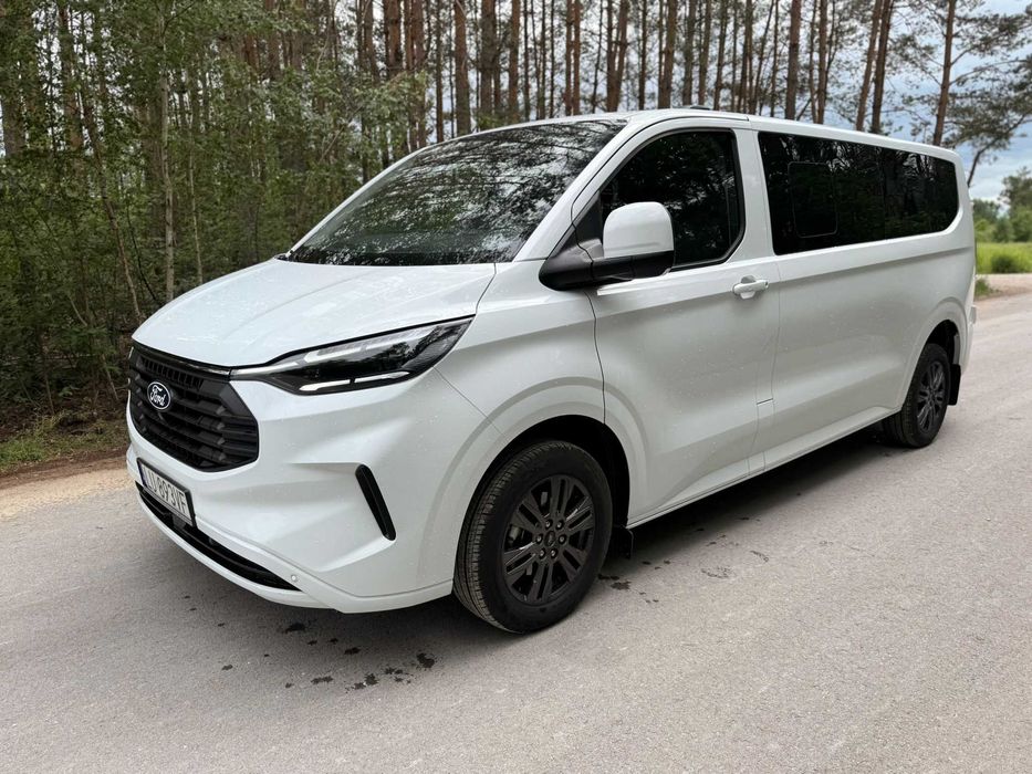 Wynajem busa 9-osobowego - FORD Transit Custom 2026