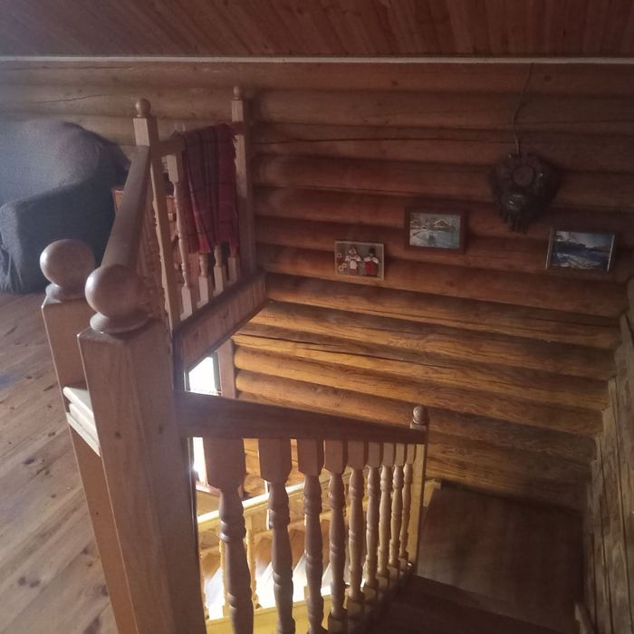 Будинок/Сруб/Баня у лісі