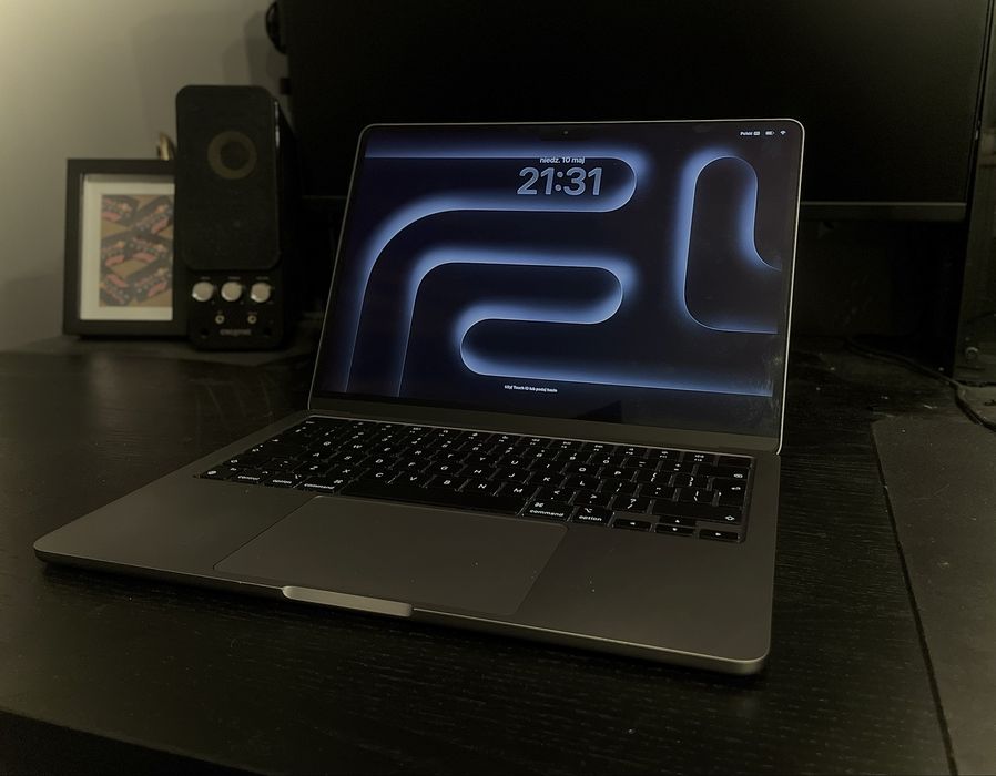 MacBook Air M2 8/256