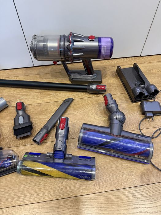 Dyson V12 Detect Slim Absolute Pro