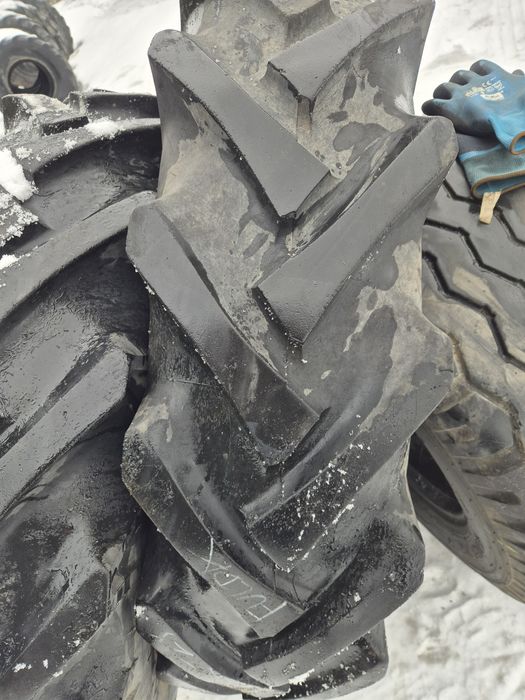 Opony 11.2-28  11.2/10-28