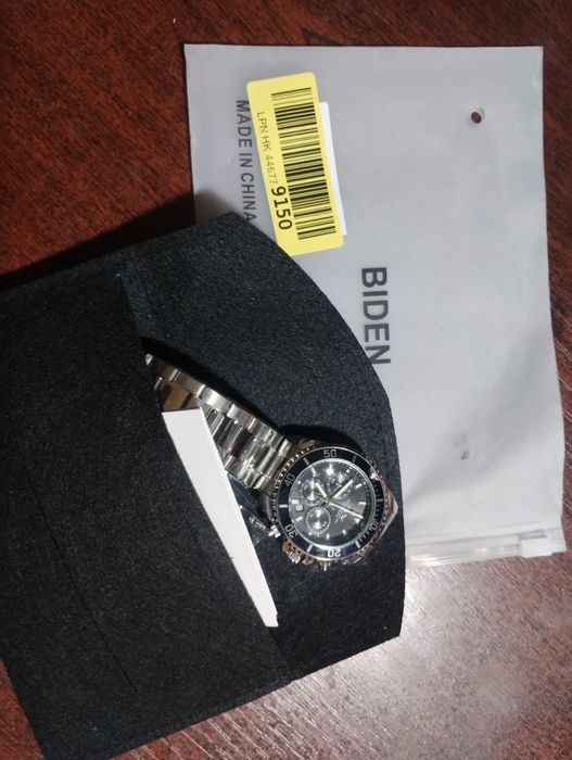 Продам чоловічий годинник