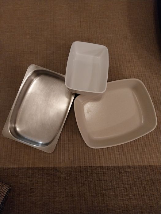 3 tabuleiros  para ir ao forno  tamanhos usados pouco em restaurante