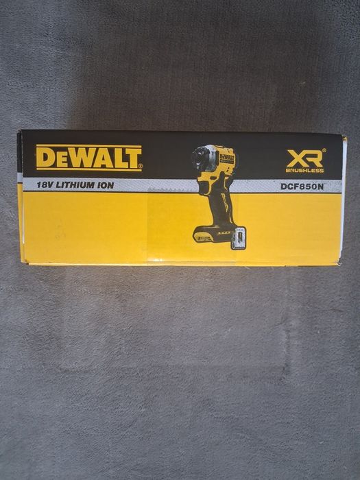 Zakrętarka udarowa DeWalt 18V DCF850N