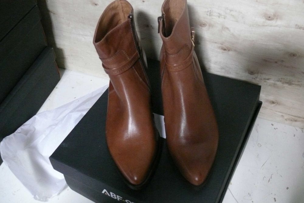 Bota de Salto Austin 727 - Exé