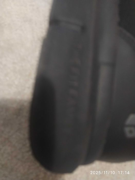 Vendo sapato CONFORT TECHNOLOGY na cor preta, número 50.