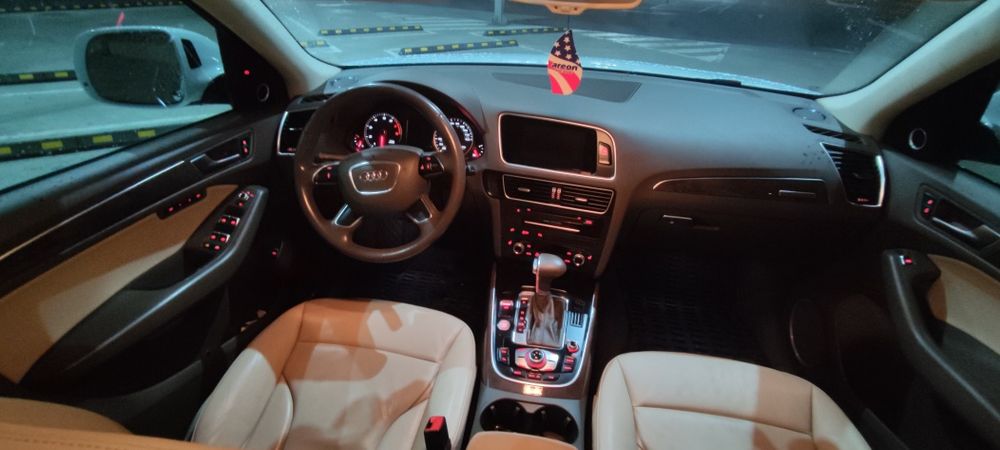Audi Q5 Premium Plus 2016  2.0L 4 Quattro