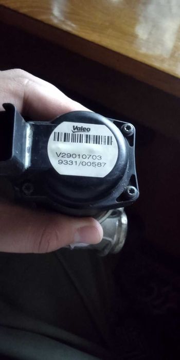 Клапан EGR до FORD Focus 2    VALEO ОРИГІНАЛ