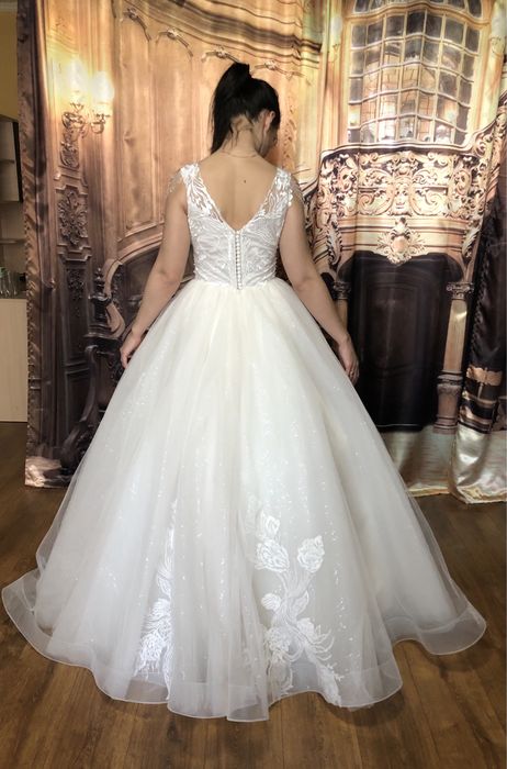 Продам весільну сукню!!!