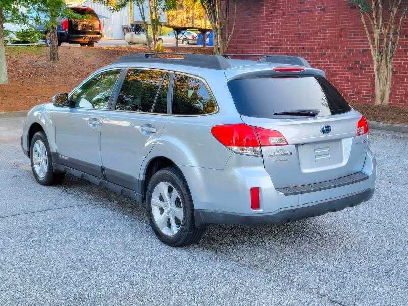 2013 Subaru Outback 2.5i Limited