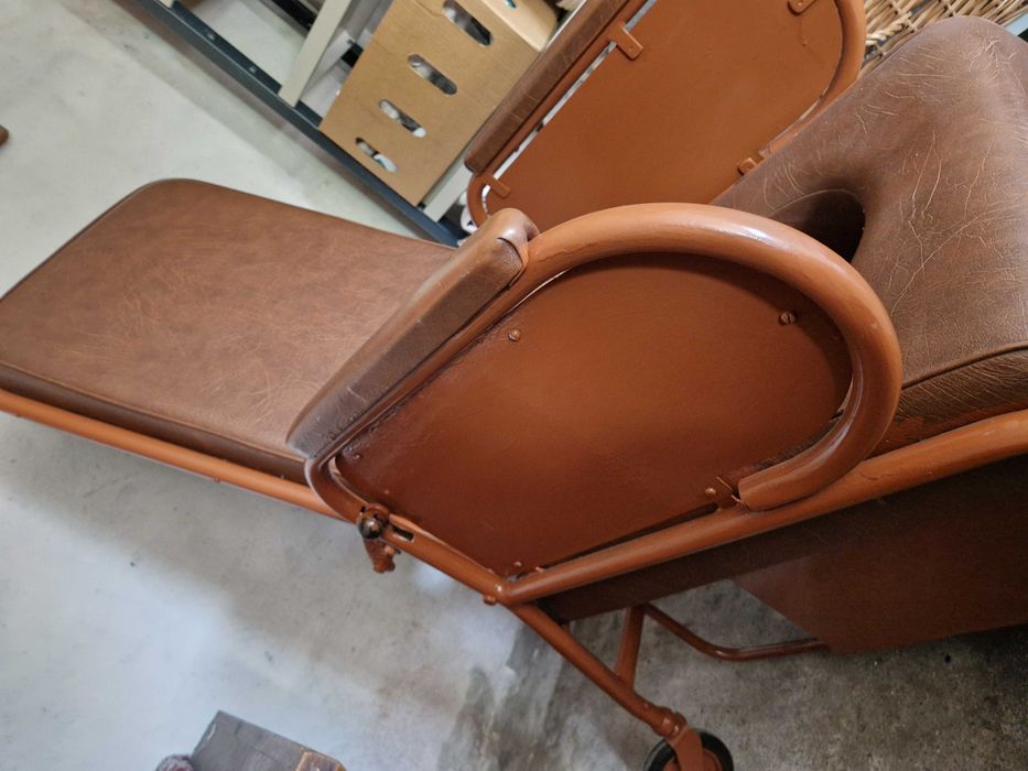 Cadeirão Descanso/Higiene Pessoal Vintage