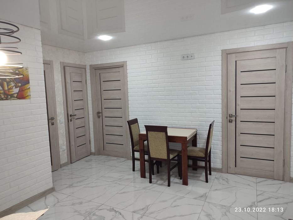 Здам двохкімнатну квартиру подобово