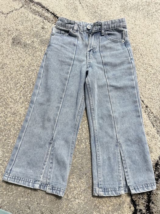 Джинси з розрізами Sinsay