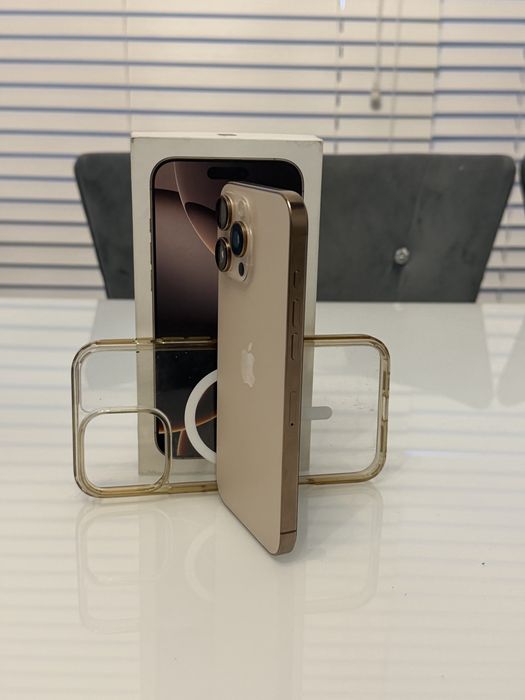 iPhone 16 Pro Max 256 gb 88% baterii