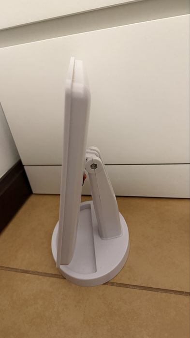 Mini espelho com luzes