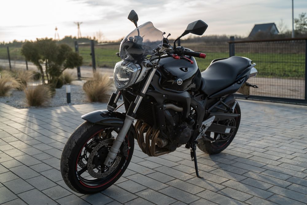 Fz6n olx top