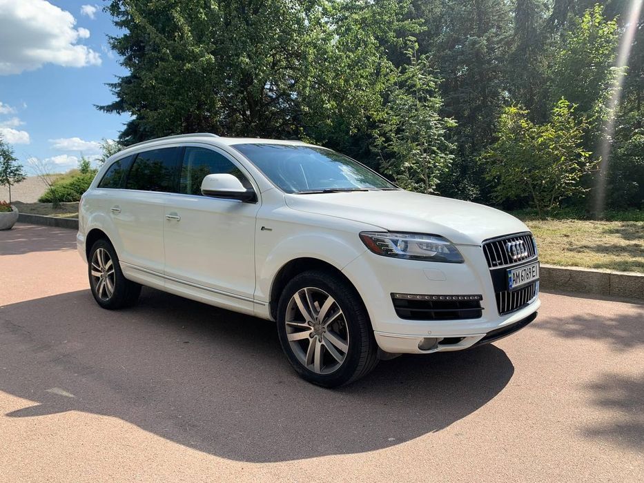 Audi Q7 3.0 TFSI Quattro • 2015 • Хороша комплектація •