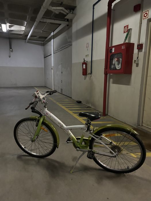 Bicicleta Criança BTWIN Branca - Aro 24