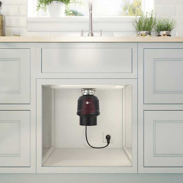 Подрібнювач харчових відходів In-sink-erator Premium 700