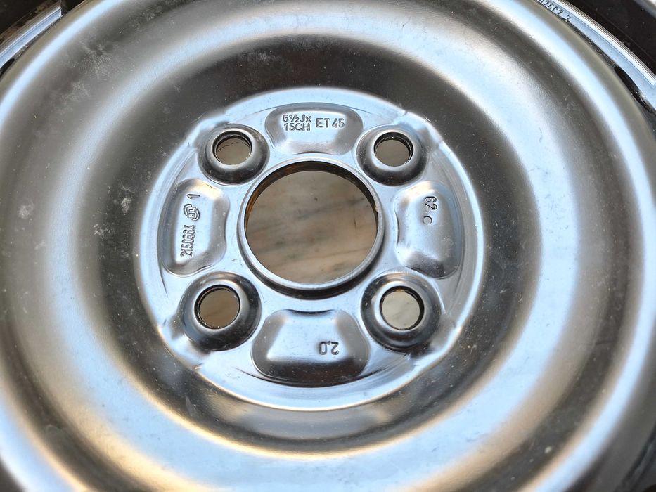 4 jantes de Toyota Yaris em aço