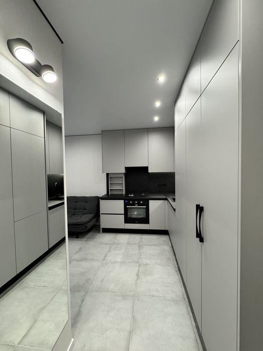 Продаж квартири в ЖК Молодість з ремонтом