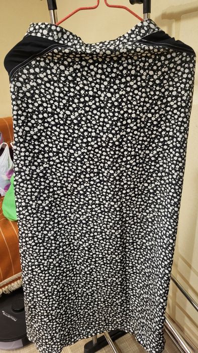 Продам одяг: сарафани, сукня, спідниця, джинси-скіні