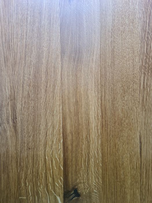 Стільниця з масива дуба широколамельна