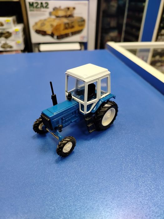 Трактор МТз 82 агат моссар СССР модель 1:43