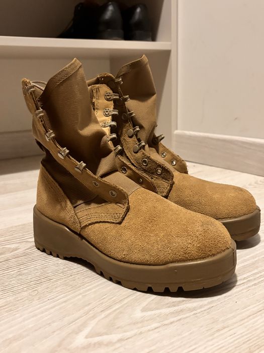 Берци жіночі 36р.