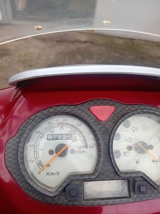 Скутер "VIPER" 50куб. 2008р ,пробіг фактичний по спідометр.