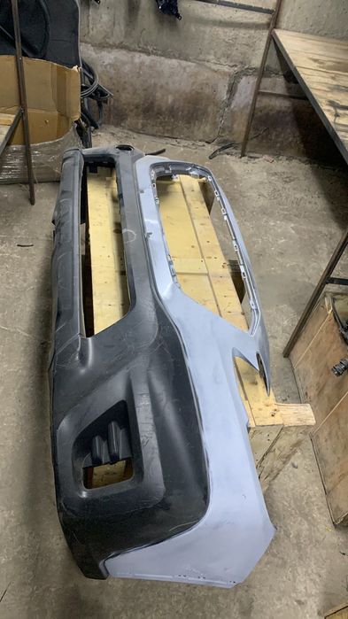 бампер передній Субару Аутбек 20-25 Америка б\у оригінал