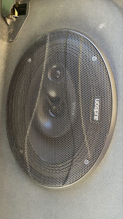 Kit Car Audio – Rádio Android 2DIN + Amplificador MAC MPX4000 + Colunas Audison APX690