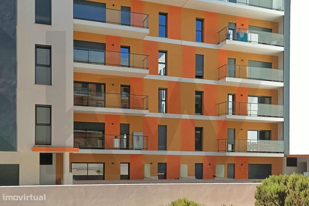 Apartamento T2, -  Quinta da Trindade - SEIXAL