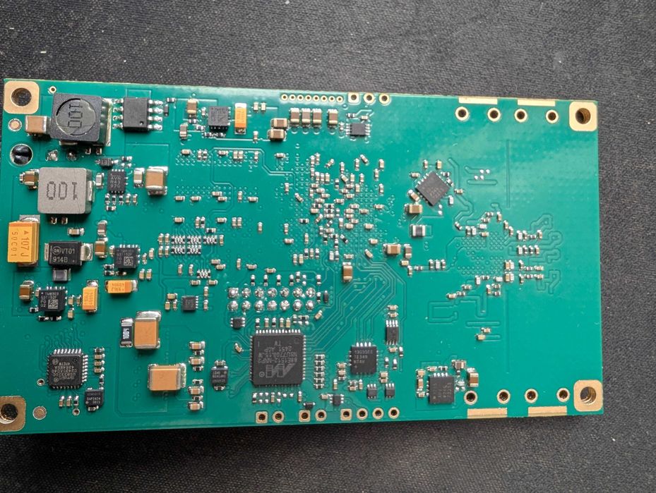 Невідома плата sdr, ZYNQ XC7Z020